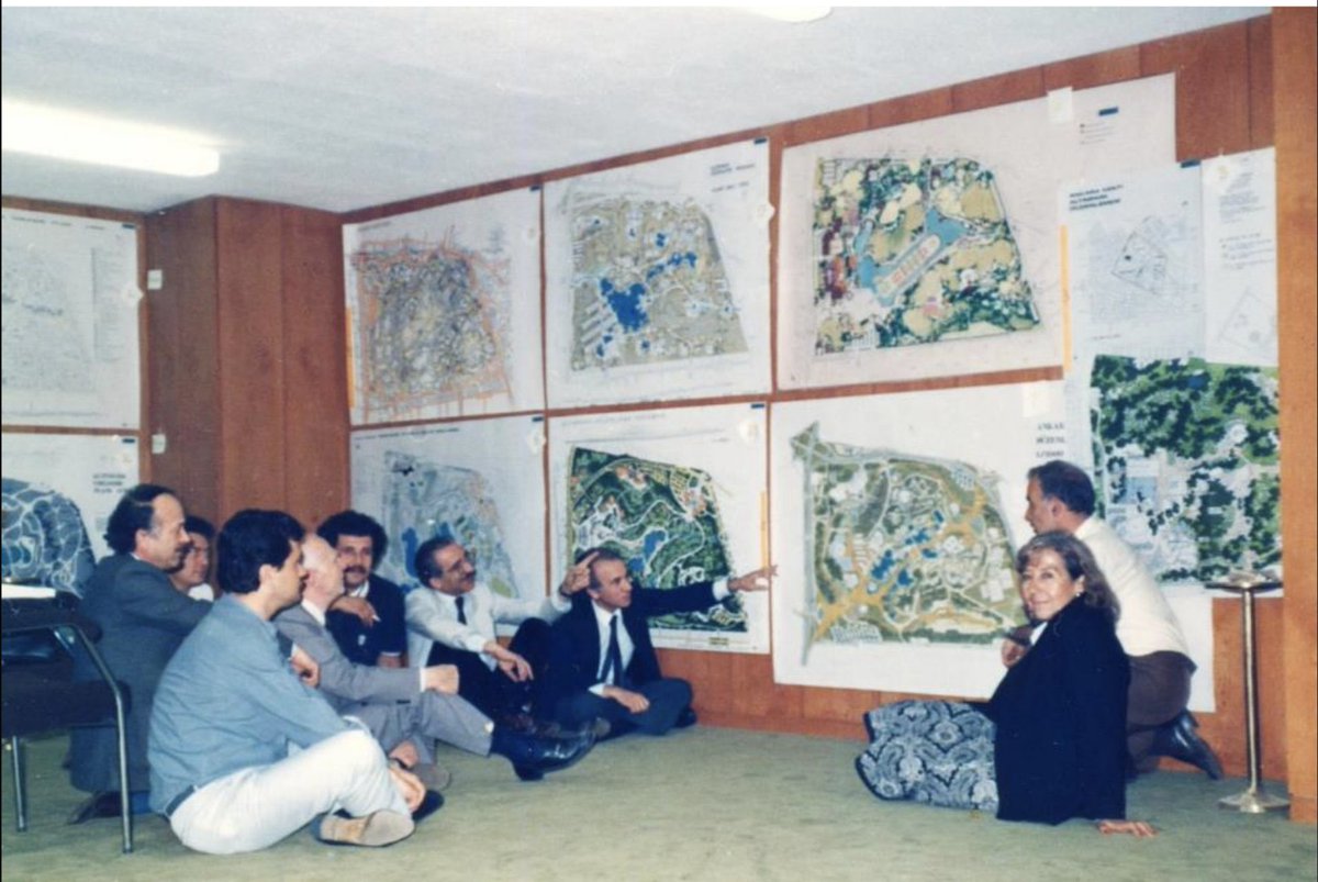aciyesil's tweet photo. Bölümümüzün değerli hocası Özcan Altaban’ı kaybettik. Türkiye'nin #şehirplanlama tarihine adı ve çizgisi kazınmış biridir hocamız. Legal Aspects of Planning dersini, sesini, odasındaki Ankara 1990 Nazım Planını ve el yazısını dahi "kaybetmek" mümkün değil bizler için. Saygıyla. https://t.co/gGQWNF9hYH