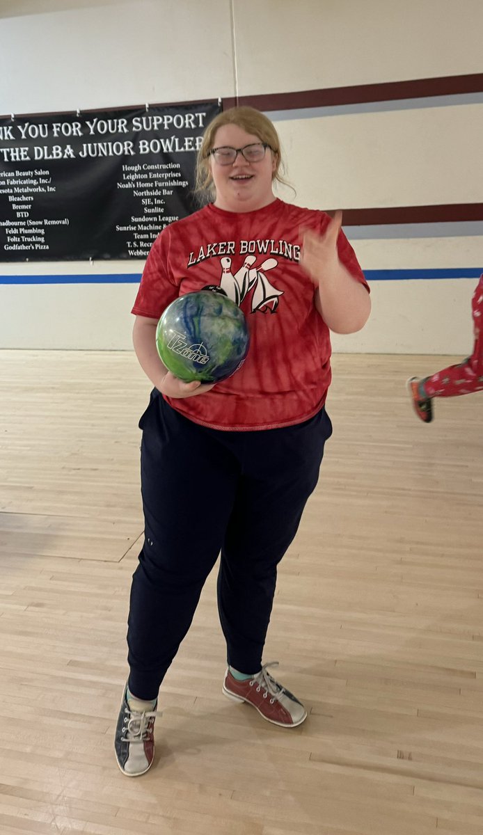 Congratulations to Reagan Lee. She has been named to the Minnesota Adapted Athletics All-State Bowling Team. This recognizes the top 20 bowlers by average in their division. #LakerPride @DLPublicSchools @KdlmSports @NickLSports @cooperkanthak
