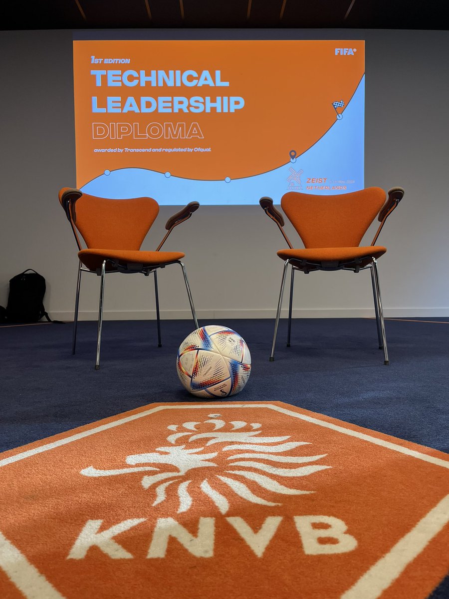 Mark Roberts tweet media