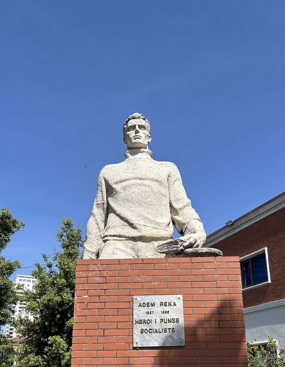 Monument to crane-worker Adem Reka, who lost his life at the Port of #Durrës, November 17, 1966. Though on his day off Reka joined efforts to save a 100 tonne vessel during a storm & was killed when a cable snapped. Wonderful chiselled features & polo neck. #socialistrealism