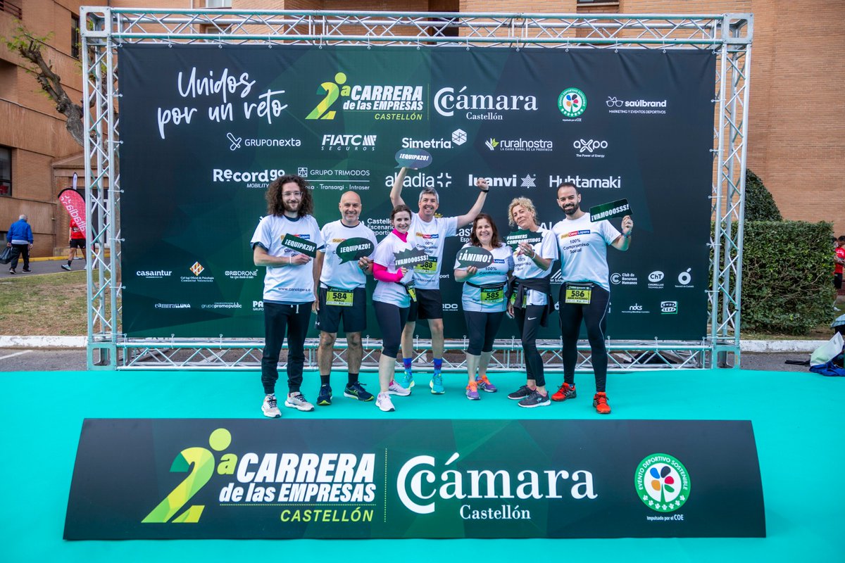 canolopera's tweet photo. ...Y FUIMOS CAMPEONES💪🏻de la participación!
Nos divertimos, reímos, sudamos y, aunque no están todos los que formamos el Grupo Cano Lopera, corrimos por tod@s. Porque lo más importante fue que...¡participamos juntos!
Enhorabuena a Carrera Castellón Empresas por la organización https://t.co/WfZLxPOwoG