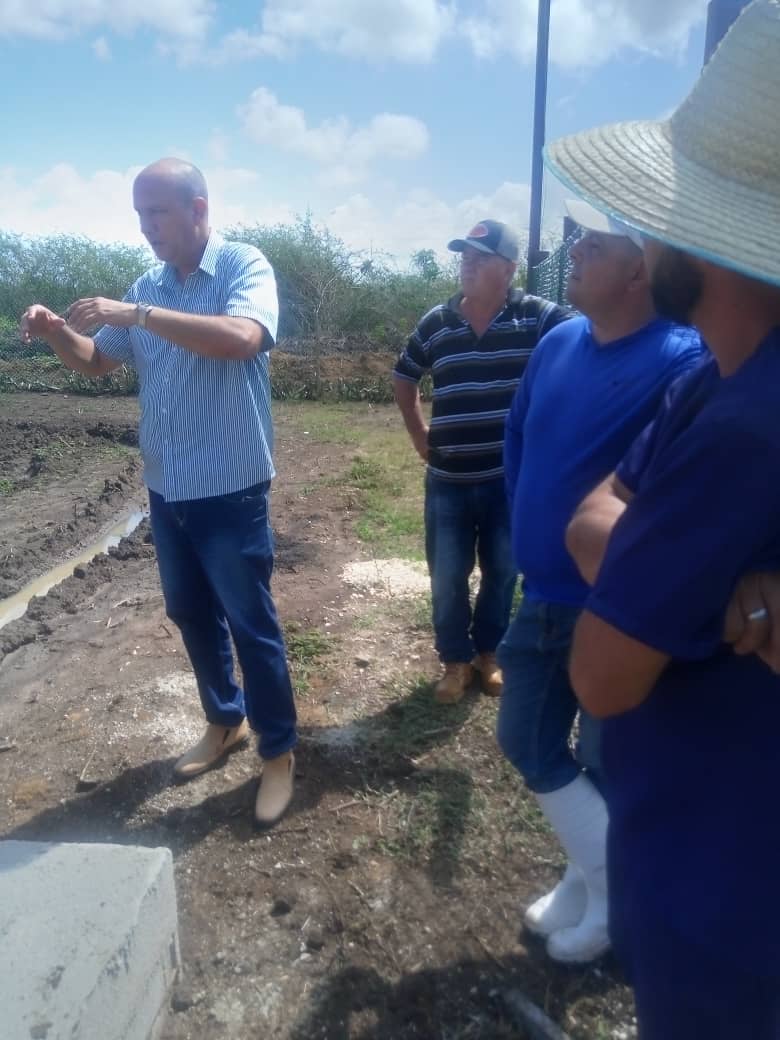 Visitamos el municipio #Venezuela en #CiegodeÁvila Compartimos con trabajadores, población y recorrimos barrios, centros de producción y servicios #LatirAvileño #SinPerderUnDía