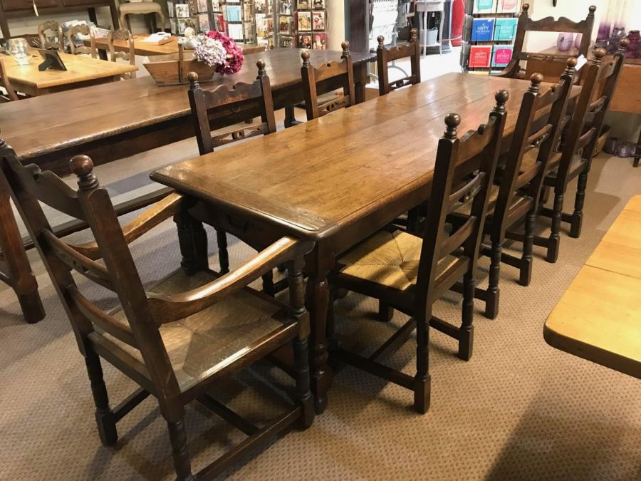 AntiqueTables1's tweet photo. A set of Eight Oak Rush Seats Chairs 

https://t.co/sj27ahgxR3

#setofchairs #antiquechairs #antiquediningchairs #antique #furniture https://t.co/odaeE8DXWd