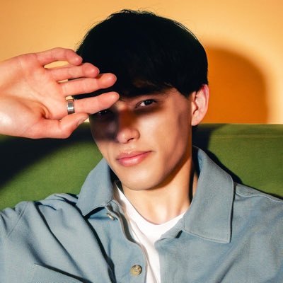 Do you like the new profile pic?