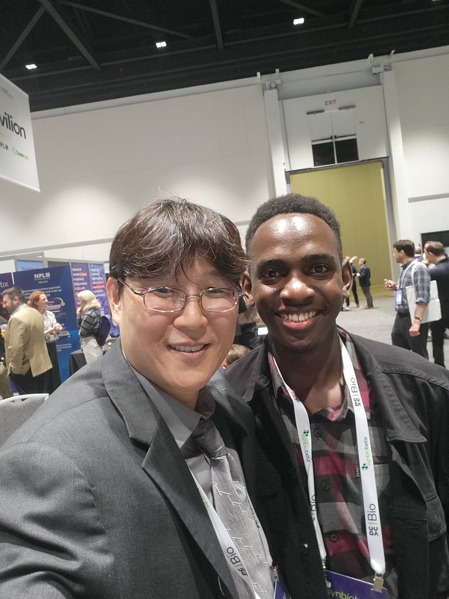 Tae Seok Moon (@moon_synth_bio) on Twitter photo These young people are some of our future leaders!
Great job, Michael Okea - coming to San Jose all the way from #Africa thanks to SynBioBeta sponsorship and #crowdfunding
<a href="/MichaelOkea/">MICHAEL OKEA</a> <a href="/nyulangone/">NYU Langone Health</a> <a href="/SynBioBeta/">SynBioBeta</a>
#SynBioBeta2024 These young people are some of our future leaders!
Great job, Michael Okea - coming to San Jose all the way from #Africa thanks to SynBioBeta sponsorship and #crowdfunding
<a href="/MichaelOkea/">MICHAEL OKEA</a> <a href="/nyulangone/">NYU Langone Health</a> <a href="/SynBioBeta/">SynBioBeta</a>
#SynBioBeta2024