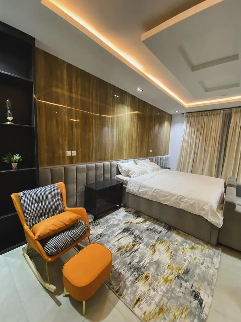 Bjmmultiservice's tweet image. Your dream vacation starts here!

Book your stay in this stunning shortlet apartment and experience Lagos in style and comfort.

📍 Lekki
🔍 Cascade Apartment

Send us a DM now for inquiries and bookings.

#Bjmmultiservices #shortletsinlagos #lagosliving #Airbnb #Lekkishortlets
