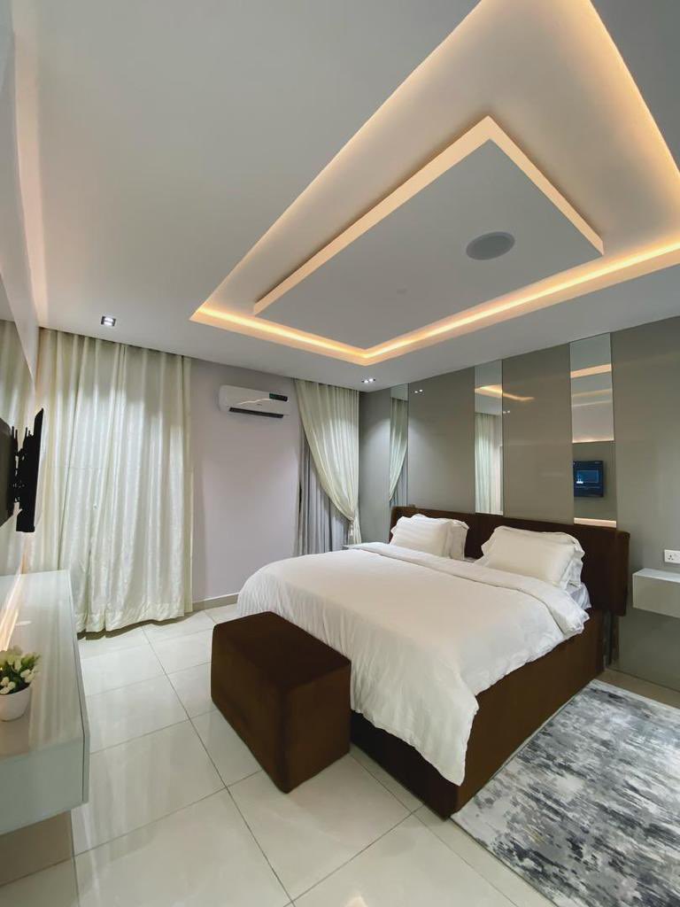 Bjmmultiservice's tweet image. Your dream vacation starts here!

Book your stay in this stunning shortlet apartment and experience Lagos in style and comfort.

📍 Lekki
🔍 Cascade Apartment

Send us a DM now for inquiries and bookings.

#Bjmmultiservices #shortletsinlagos #lagosliving #Airbnb #Lekkishortlets