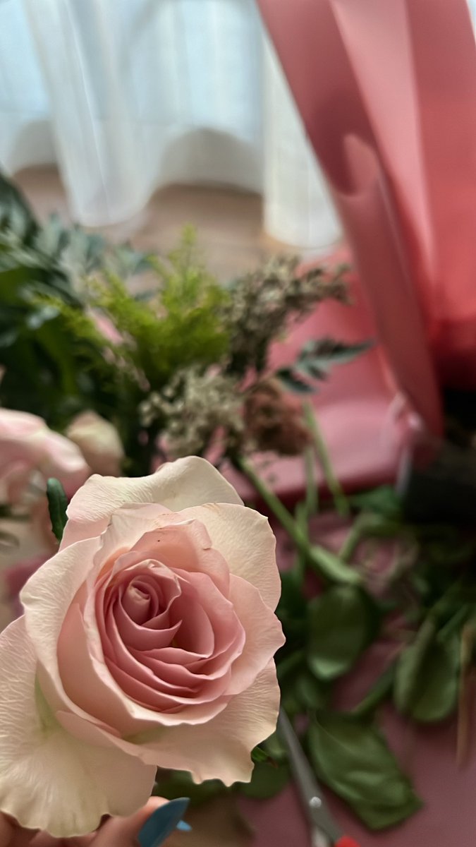 2iwsn_'s tweet photo. كُل ما هوَ مُتبادل مُستمر 🪷 https://t.co/qTKsjRoFqI