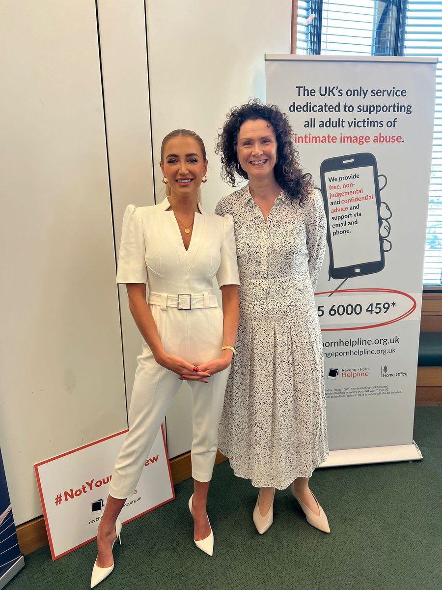 Today I met Georgia Harrison to support her Non-Consensual Intimate Image Abuse campaign. The campaign aims to raise awareness and apply pressure to tackle the issue, as well as better support victims of this abuse. @RPhelpline #NotYoursToView