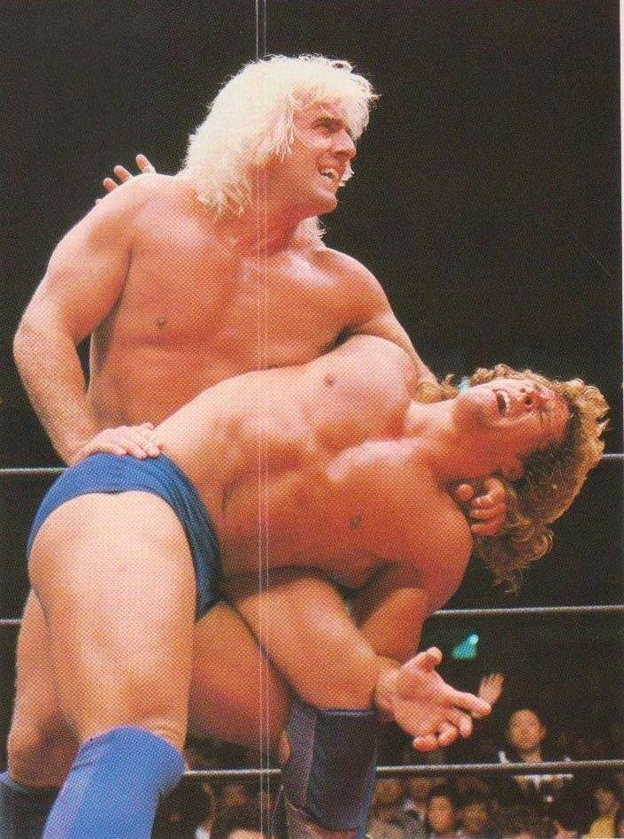 40 years ago today Kerry Von Erich made his second successful defense of the NWA World Title in Muskogee, Oklahoma against former champ Ric Flair.

Also on the card Kevin Von Erich pinned Terry Gordy.

#NWA #RicFlair #vonerichbrothers #prowrestling