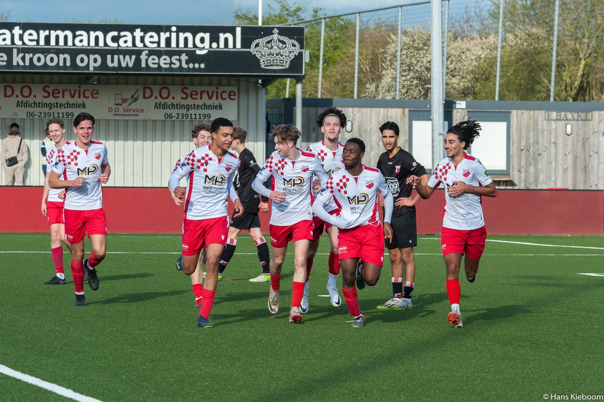 KozakkenBoys's tweet photo. Gaat JO19-1 voor de 3e keer in 2 jaar promoveren?
https://t.co/bxsDHg49pm
foto Hans Kieboom https://t.co/ReLOa15CiN