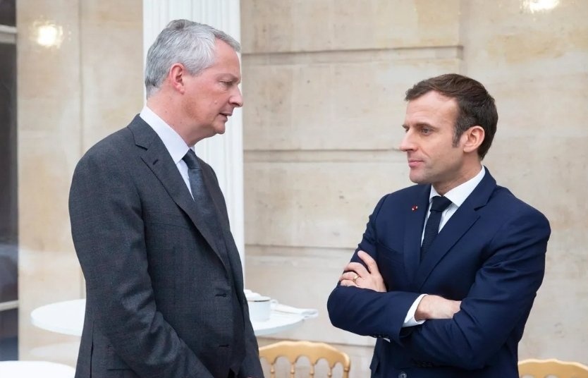 Bruno Le Maire : 'Fier du travail accompli depuis 7 ans avec Emmanuel Macron pour endetter la France à un niveau jamais connu et pour nous avoir fait passer de la 5ème à la 7ème place mondiale.'