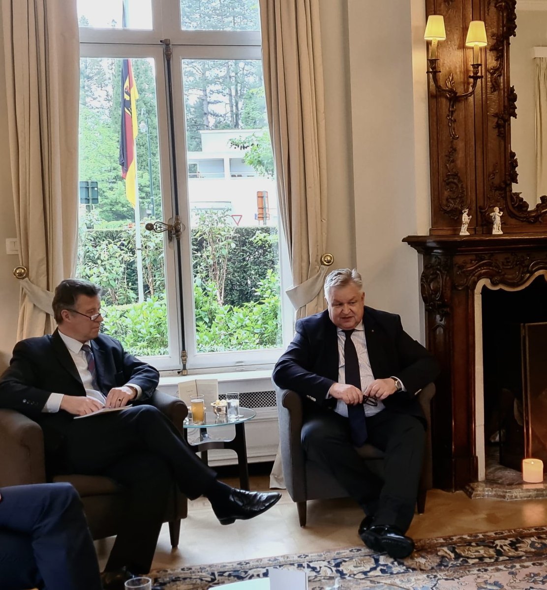 How can we Europeans help keep the #transatlantic bond strong and steadfast? It was a pleasure to discuss this question with Michael Georg Link, Coordinator of Transatlantic Cooperation at the Federal Foreign Office, during his visit to #NATO.