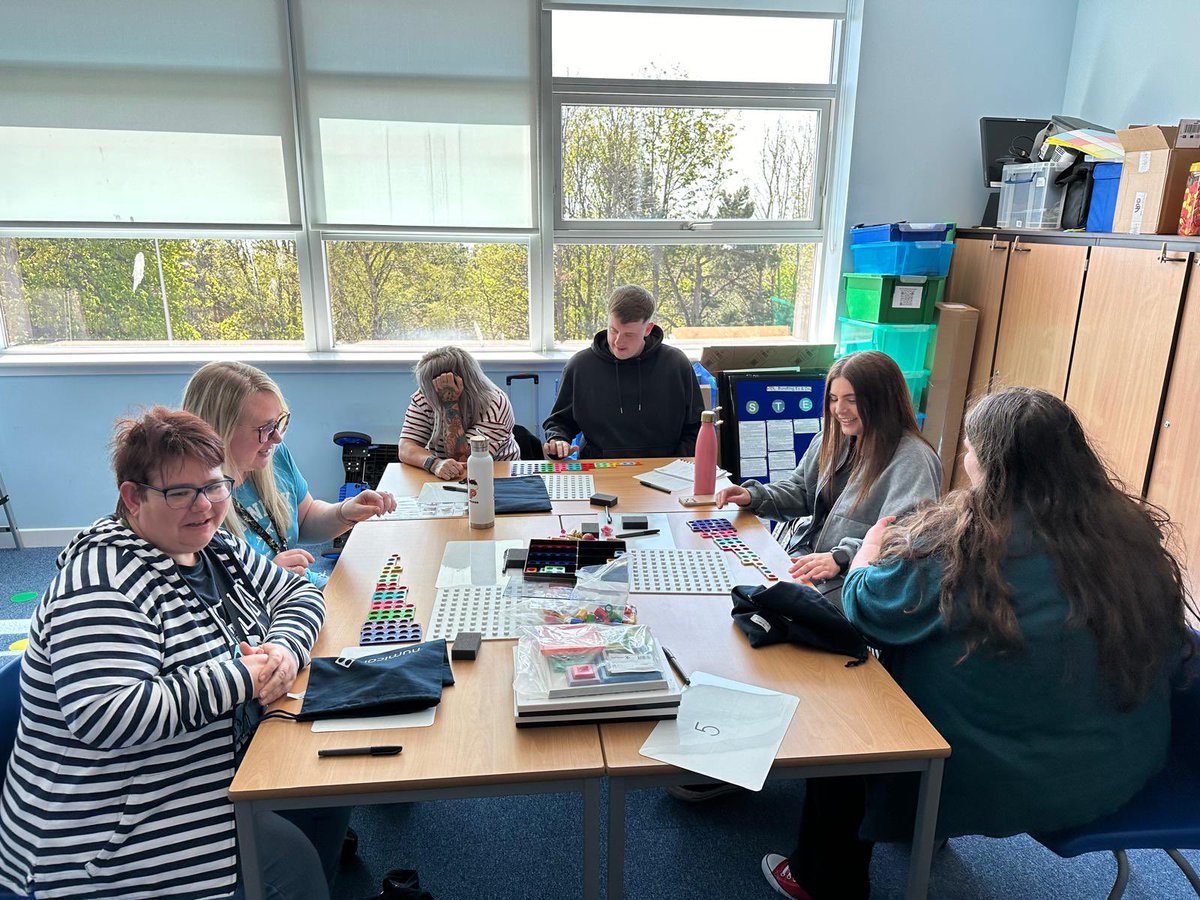 Some of the amazing support staff from across the city upskilled themselves in numicon training & phonics during the May Inset day. 📚🧮 #dundeelearning