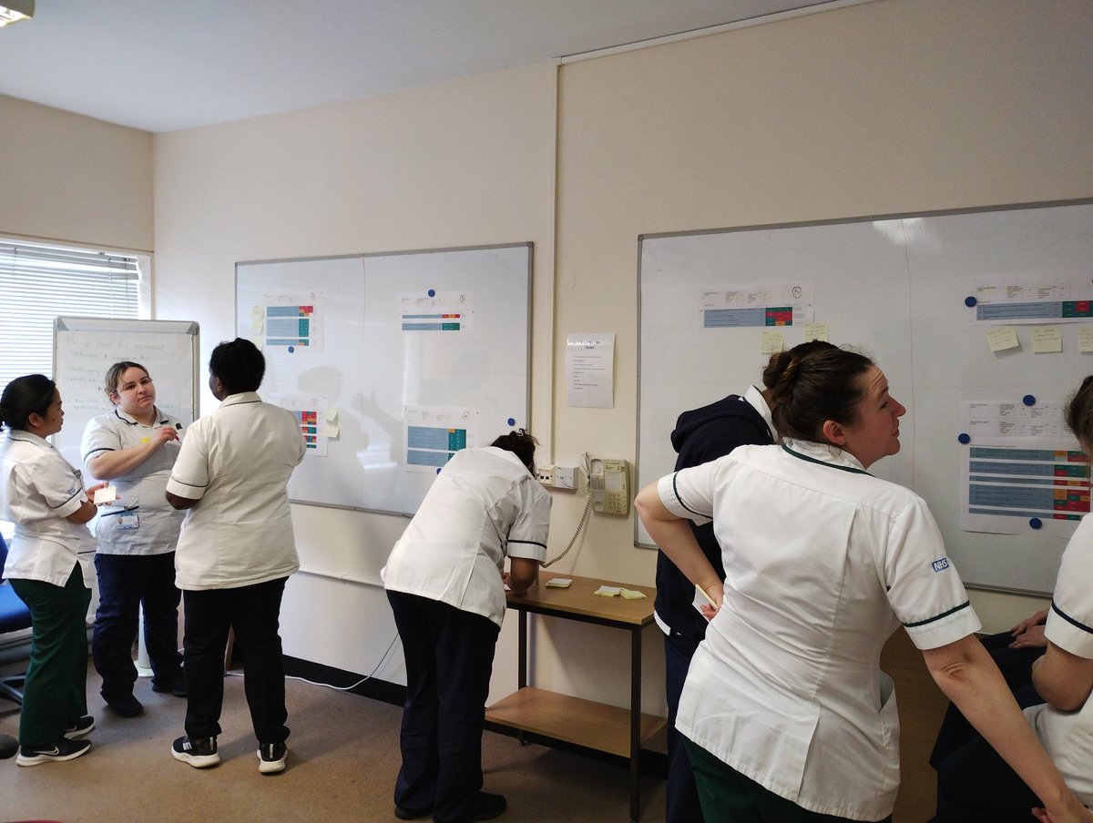 EandNTherapy's tweet photo. Lively discussions going on in our staff survey feedback sessions. Can't wait to hear everyone's voices in shaping our service for the coming year @enherts @AHPsHWE #ahpscount https://t.co/vx7eJeb3np