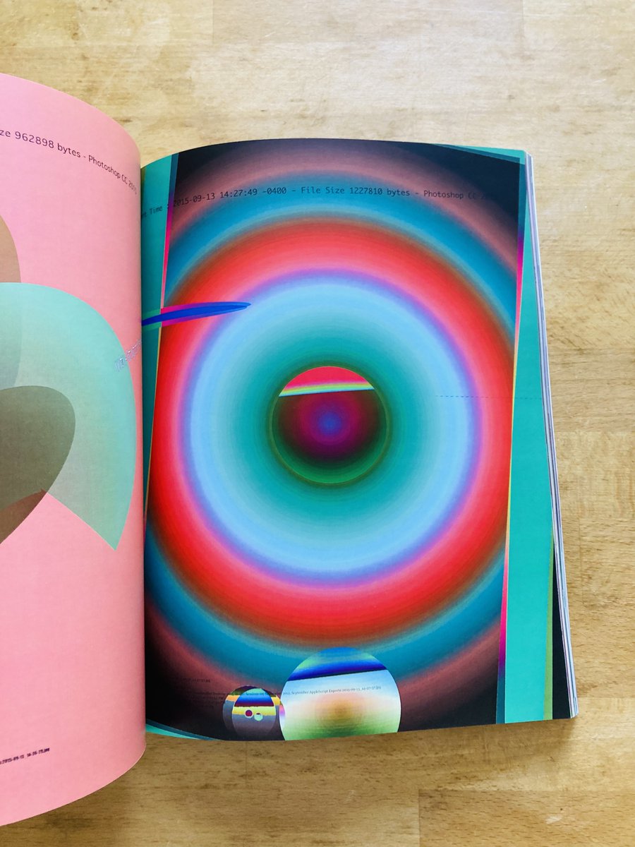 serendipityarty's tweet image. Generative art : in artists' books too !
Here "Book 45", by Travess Smalley @travess , published by RRose Editions in 2015.
The first pages include the code used to generate the images.