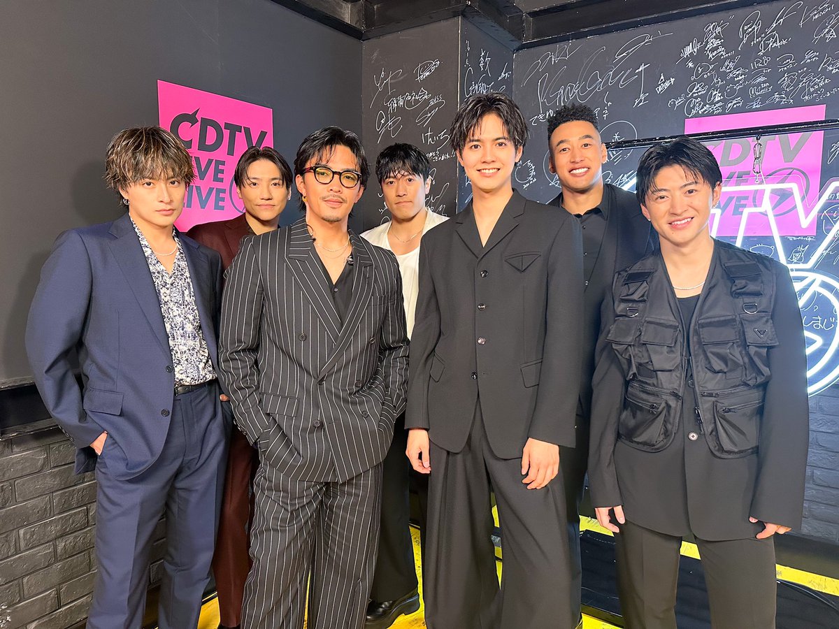 GENERATIONS' way to the World tweet media