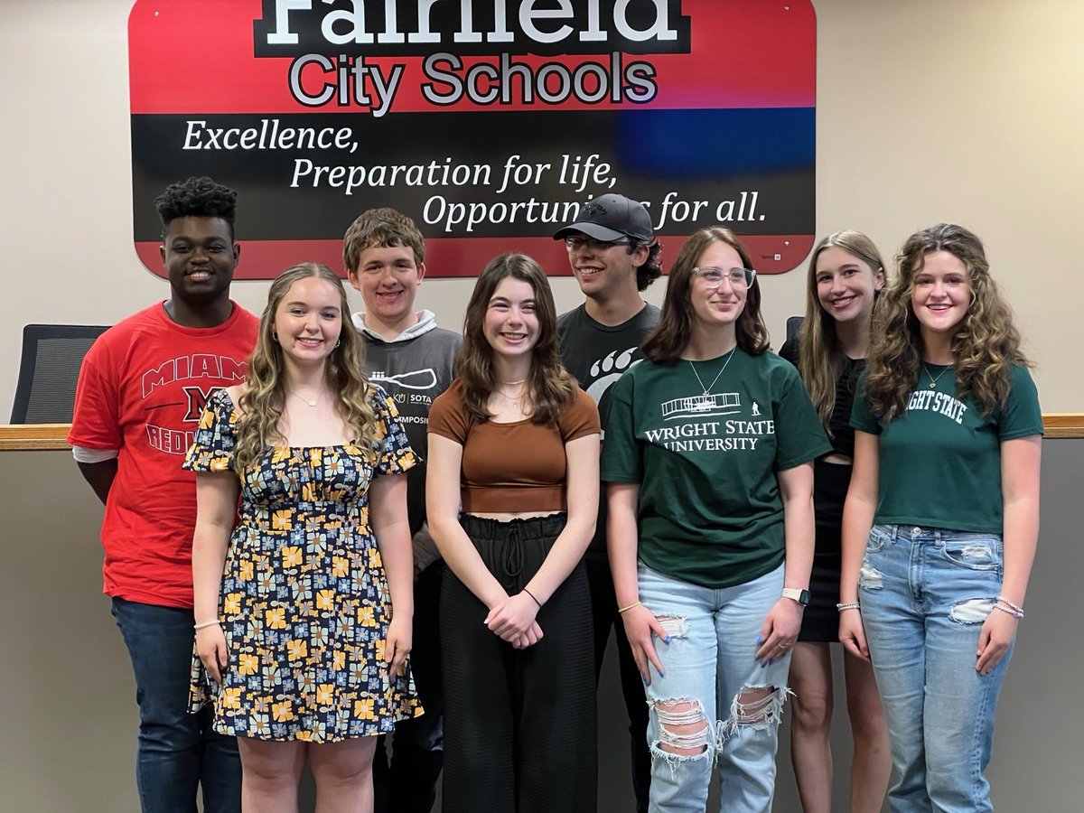 Thank you to @FCSDNews for holding a Signing Day for students going to college for Music and the Arts!   Happy to say my daughter, Courtney, will be attending @wrightstate for Music Education in the Fall!   Congrats to all these talented young people!