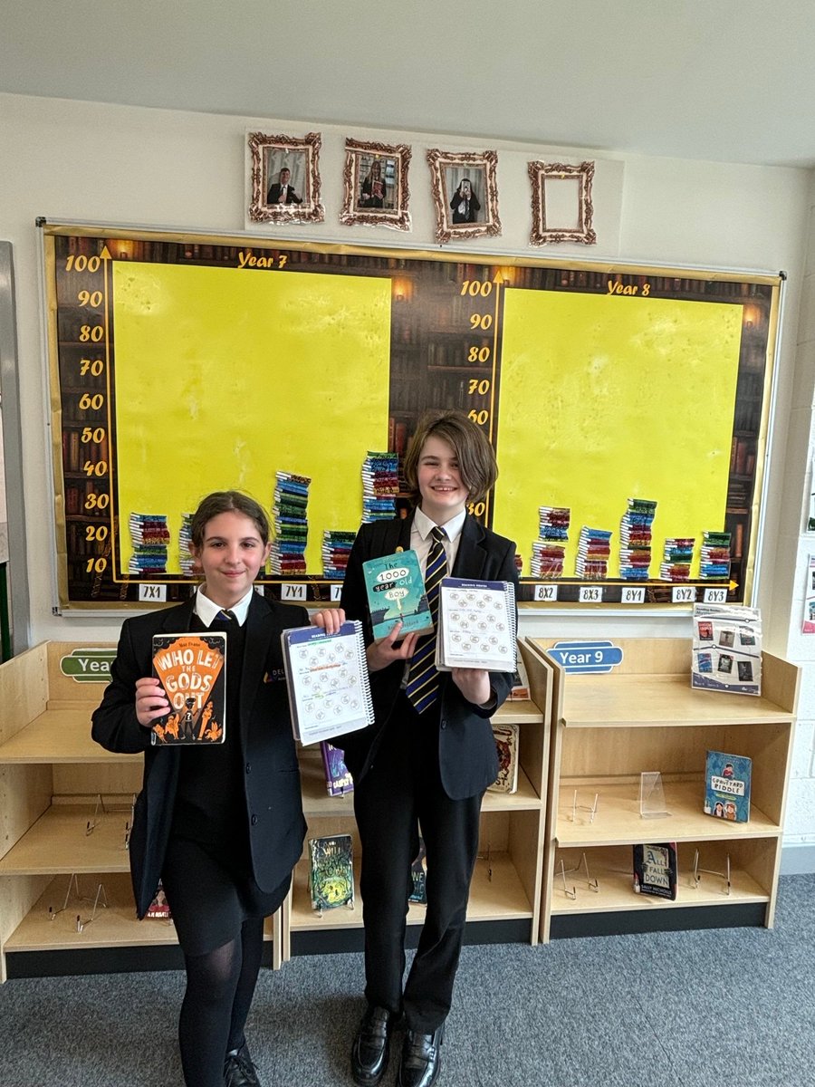 Well done to our latest Year 7s to complete the final #ReadingRoutes texts of the year, Alenya D, Skye H, and Zuzia J! 🙌📚 #ProudOfDeWarenne