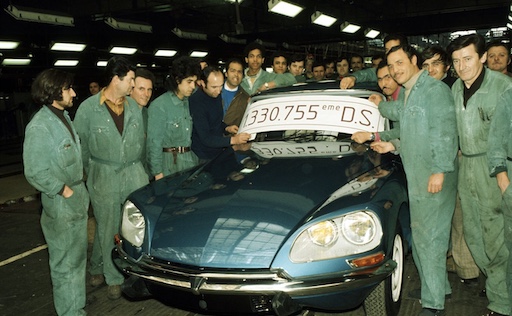 STELLANTIS * 24 APRILE 1975: « LA DEA DELLE AUTOMOBILI ESCE DI PRODUZIONE PER ENTRARE NELLA STORIA » dlvr.it/T6b1P1