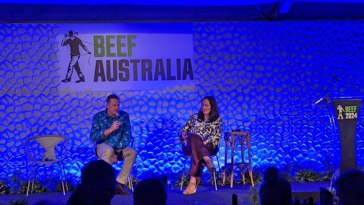 ALEC are pleased to be at the @ANZ_AU 'Tender Steaks and Tough Talks' dinner supporting @ConPastCo and @AusLiveCorp chair @troysetter who is talking about how people are supported in the pastoral and live export industries. #Beef24