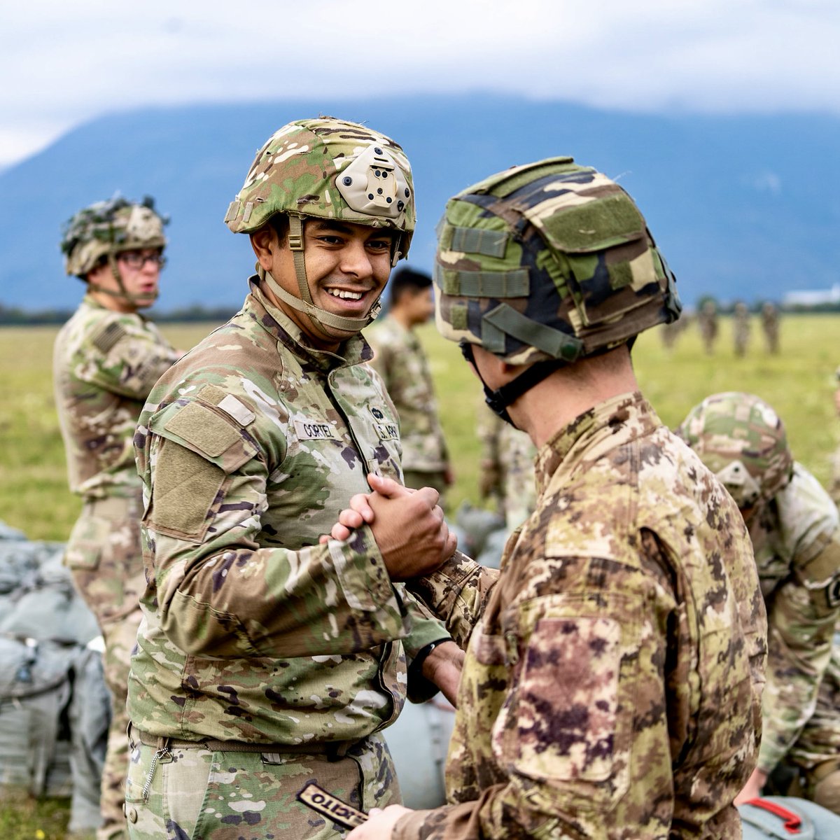 High in the sky 🪂

Allied paratroopers from 🇩🇪 🇮🇹 🇺🇸 performed several jumps over a drop zone in northern Italy.

NATO Allies train and exercise together on land, air and sea to test and maintain our readiness and ability to defend every inch of Allied territory