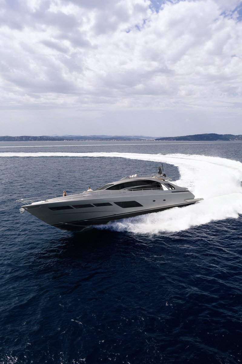 Inscribing her unmistakable signature on the sea, she cuts every wave with ease.

Pershing 8X. The carbon fibre revolution.
#TheDominantSpecies      

#FerrettiGroup #KeepBuildingDreams #ProudToBeItalian 🇮🇹 #MadeInItaly  
ow.ly/tVu450RzgrM