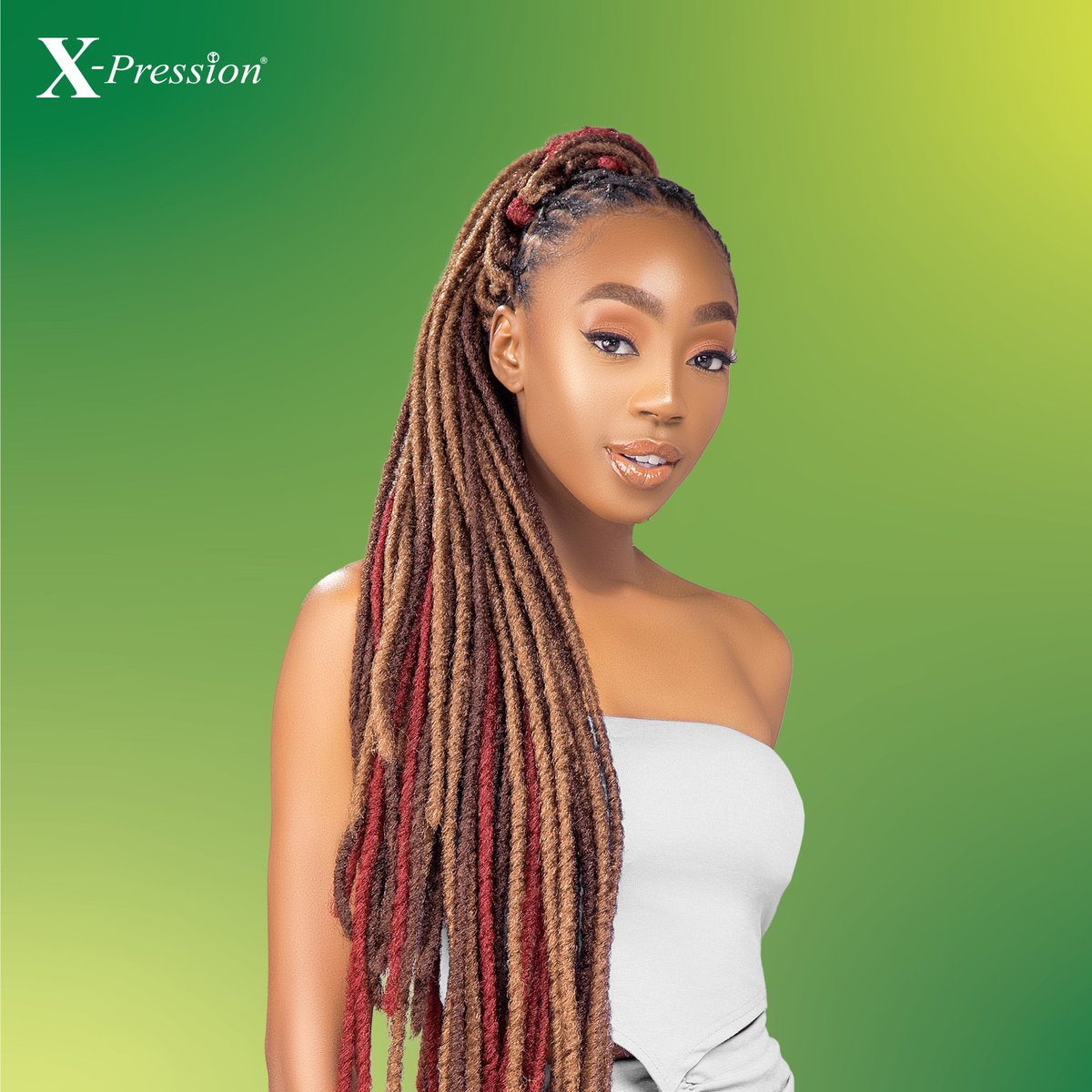 Bahama Locs: the perfect choice for confident women who own their style and embrace their beauty effortlessly. 📷📷 #xp4you #xpression #xpressionhair #BahamaLocs #BahamaLocs #locs #ConfidenceIsKey #Bahamas #beauty #style