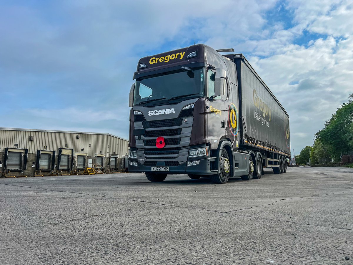 Delivery and collection smashed in less than 3 hours 👊🏻 Now it’s time to head back down south for my delivery in the morning 🛣️

#HGV #Distribution #Haulage #Deliveringwinners #GregoryDistribution #Truck #TruckDriver #TruckLife #InstaTruck #LorryLife #Lorry #LorryDriver #Scania