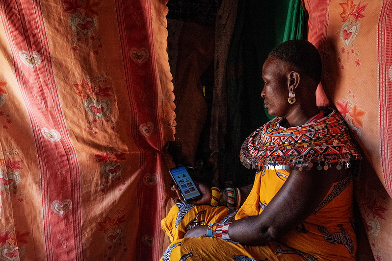 The potential of digital tools to revolutionize how we detect disease, plan for sustainable use of inputs, or create awareness of seasonal extreme weather events is unchallenged. But how do we ensure the tools are inclusive? 👉 on.cgiar.org/43ZPs9X @BiovIntCIAT_eng