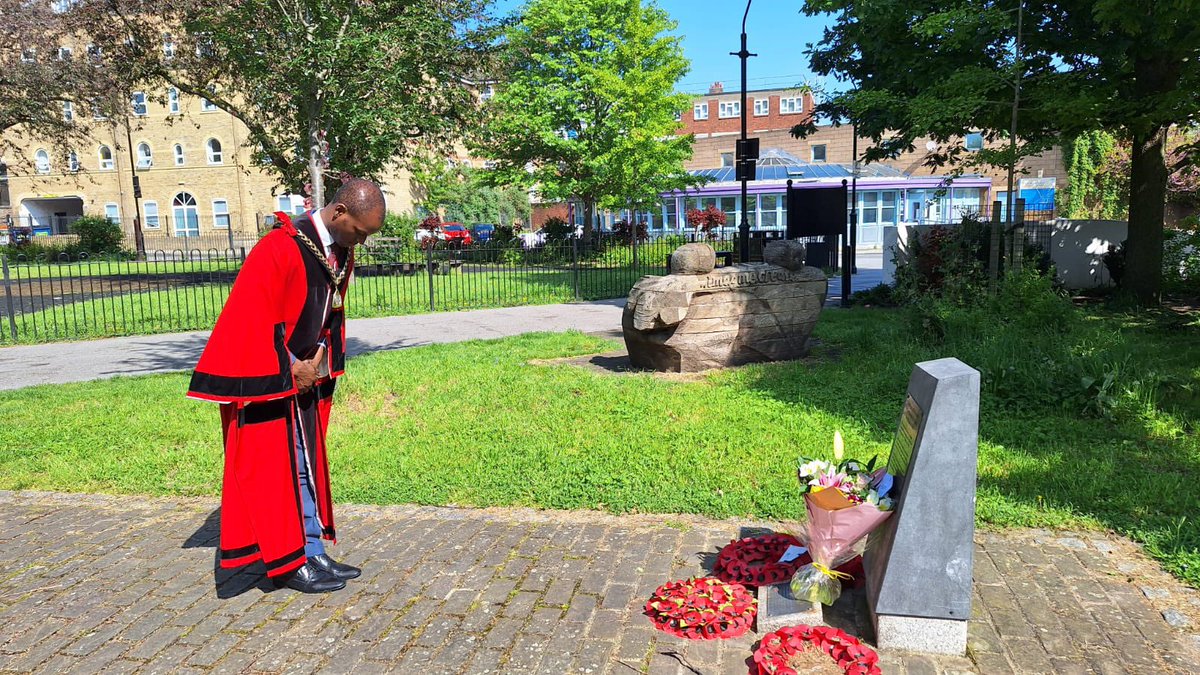 At 11am today, Wednesday 8 May the Mayor of Southwark commemorated #VEDay 2024, marking the official end of World War II in Europe.