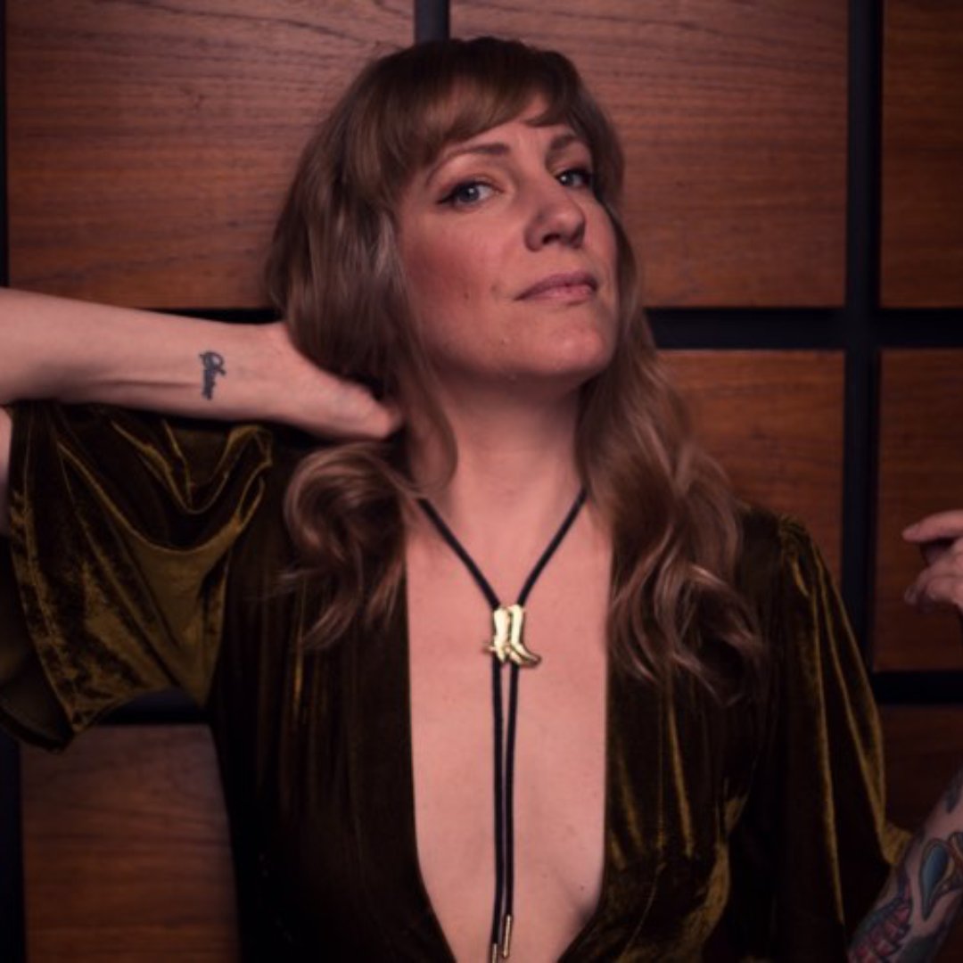 🦅 THE JAYHAWKS vuelven el próximo mes de junio con una gira de 👉🏼 5 CONCIERTOS ÚNICOS con una telonera de lujo: 🍁 MEGHAN MAIKE.

Una banda mítica, de las mayores influencias americanas en la escena musical actual. ¡No puedes perdértelo!

🎟 Entradas en heartofgold.es/shows