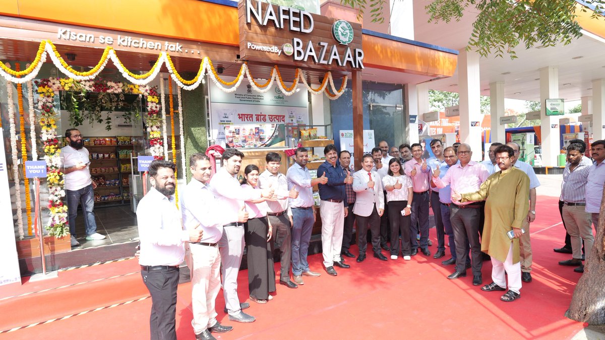 NAFED Bazaar store at COCO-III(PI) inaugurated by Shri Hemant Rathore, ED & State Head UPSO-II.