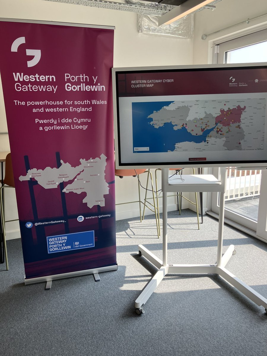 Delighted to be in #Cheltenham today for the launch of the @WesternGateway_ #CyberGateway map demonstrating how, as the 🇬🇧’s first two nation supercluster can contribute to economic growth - with ⅓ of all 🇬🇧 Cyber patents filed here, there is certainly lots of potential!