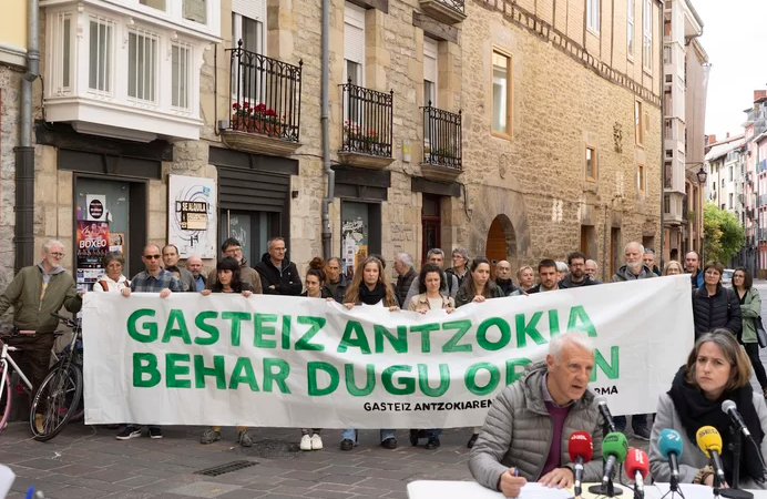 Udalak Gasteiz Antzokia «lehenbailehen» martxan jar dezan exijitu dute: «Denok behar dugu» naiz.eus/eu/info/notici…
✍️ <a href="/Ion_Salgado/">Ion Salgado</a>