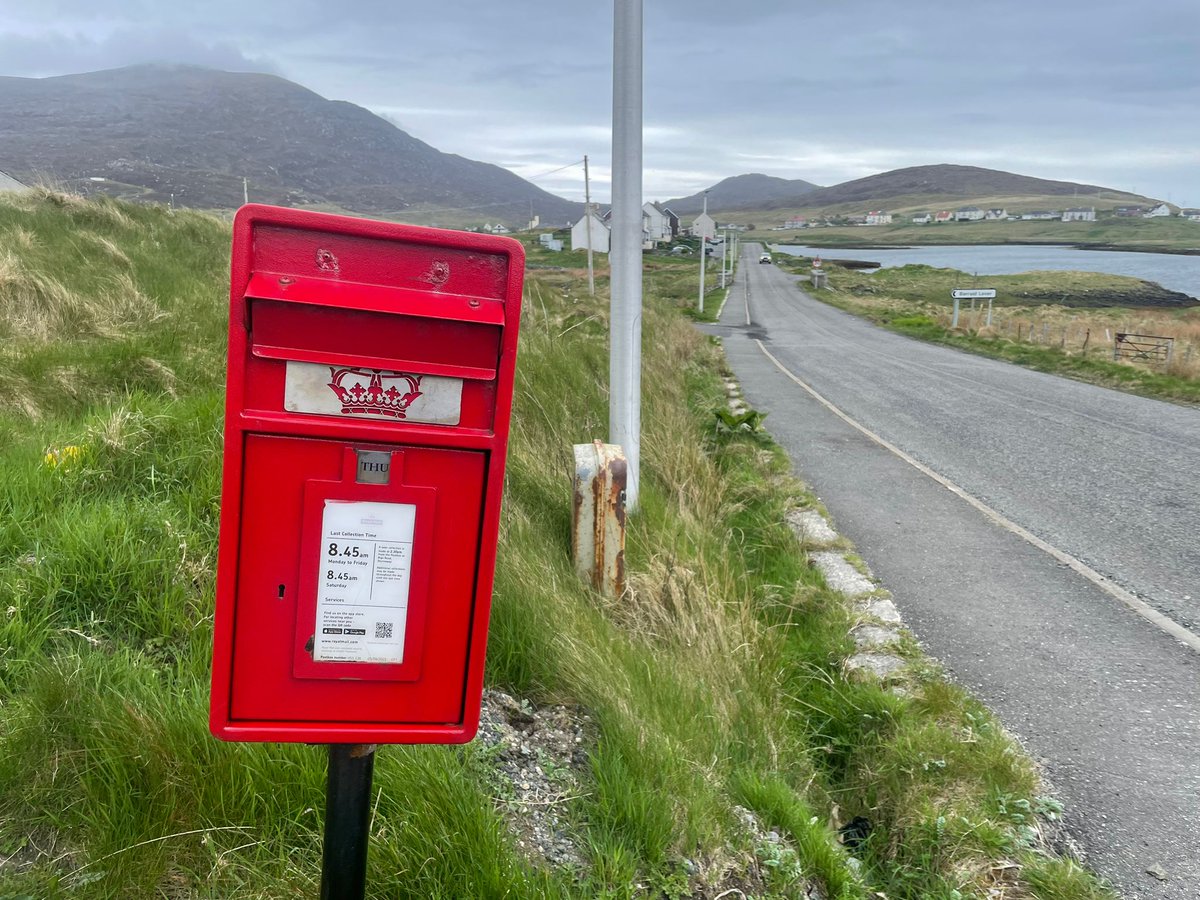 Meanwhile, here's some Harris calm, and v honoured am I to be sent this e-card by a family member who knows.... #PostboxSaturday