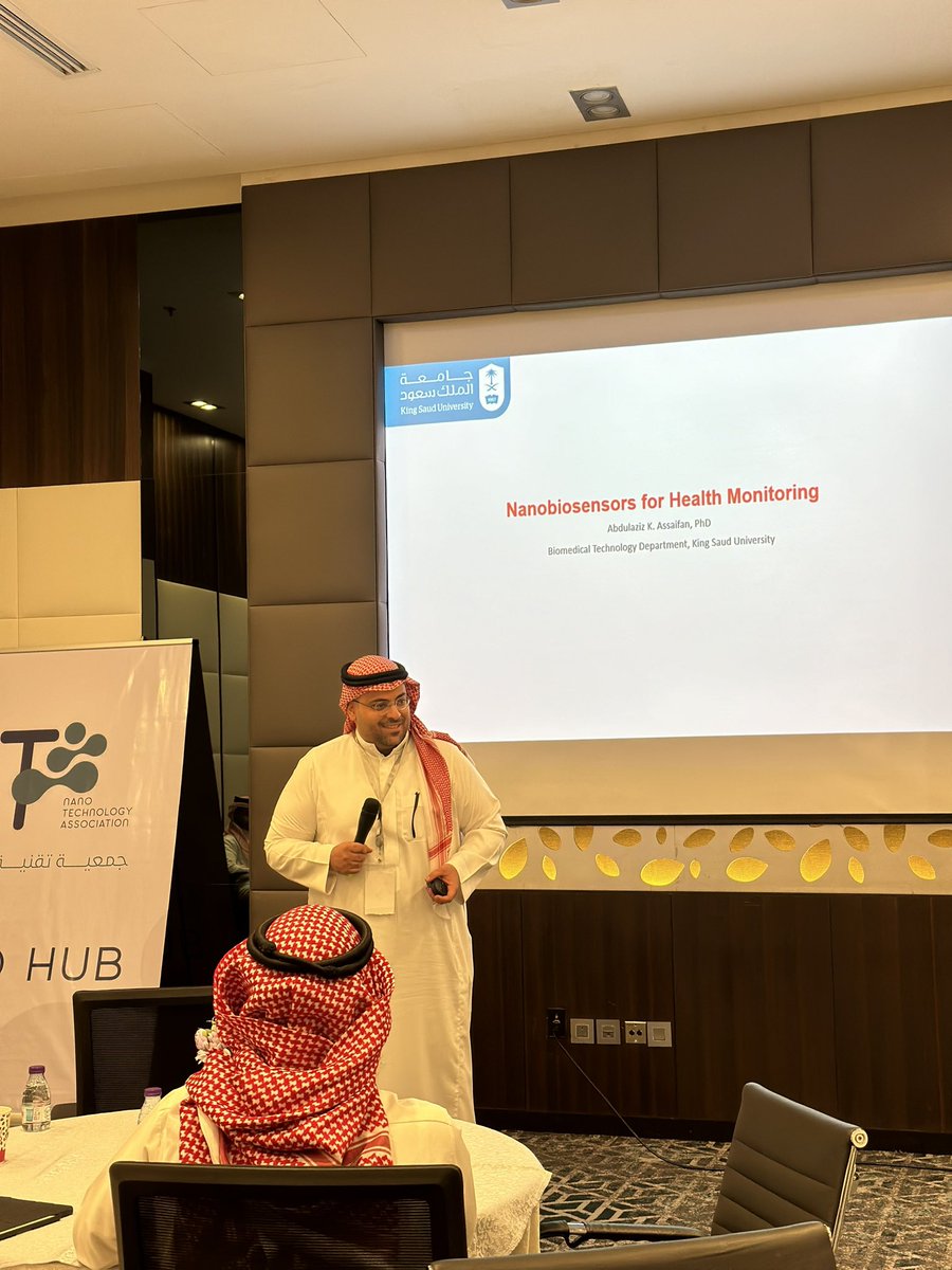 ثم تطرق بعد ذلك الدكتور عبدالعزيز اسعيفان عضو هيئة تدريس بجامعة الملك سعود - في الحديث عن موضوع: Nanobiosensors for Health Monitoring
@MiskCommunity @KACST