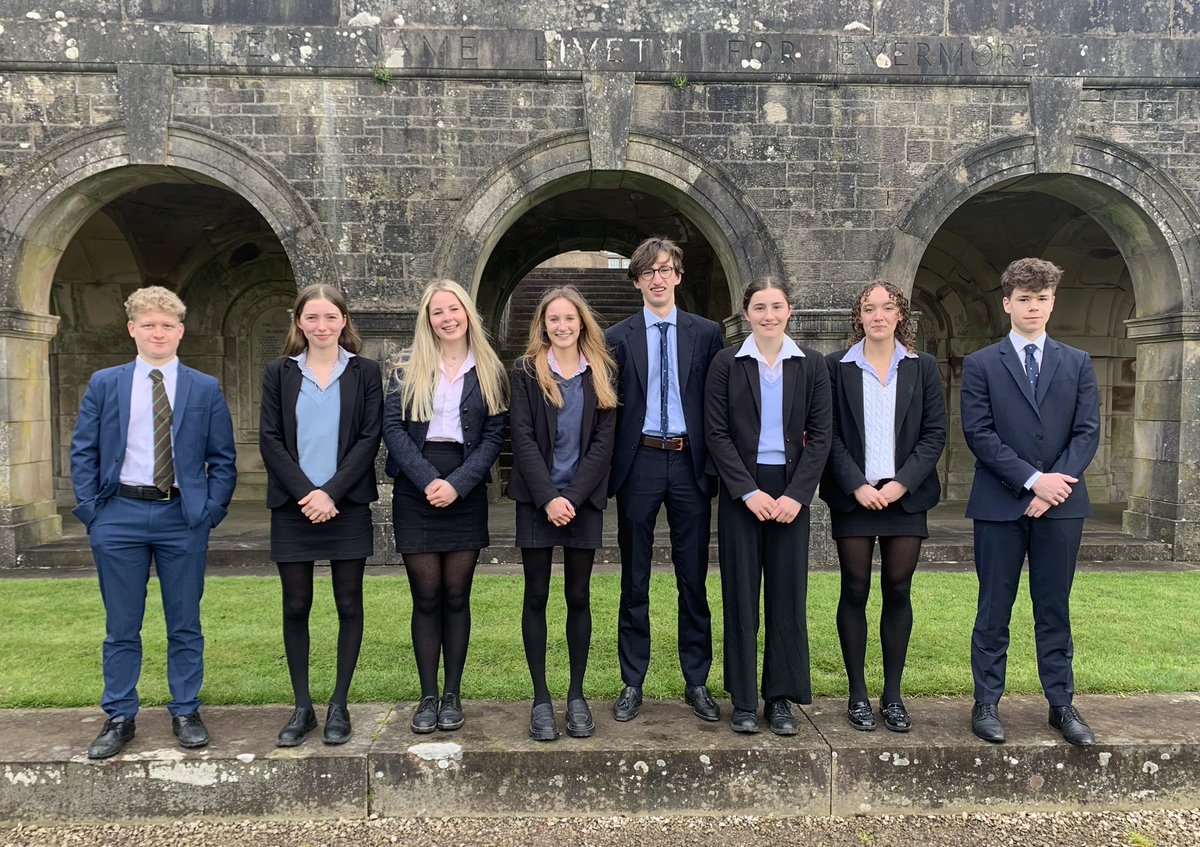 On the 28th June, 8 pupils will run The Yorkshire 3 Peaks and back to Sedbergh. The 50km run will be in aid of @savechildrenuk . The link to donate is below, all will be gratefully received. bit.ly/4dwU3o5 @SedberghSchool @sedberghsport @SedberghGirls