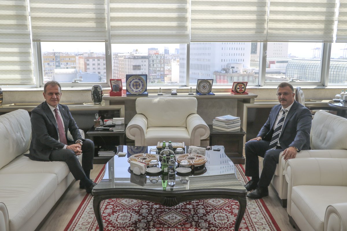 Başkanımız @SecerVahap , Mersin Cumhuriyet Başsavcısı Tolgahan Öztoprak'ı ziyaret etti.
