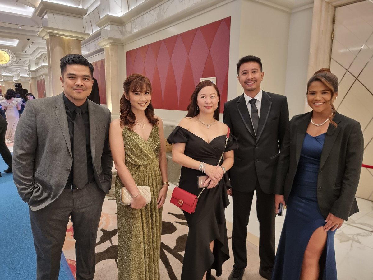 chiroyap's tweet photo. Solane Summit https://t.co/2DArj0PrMX