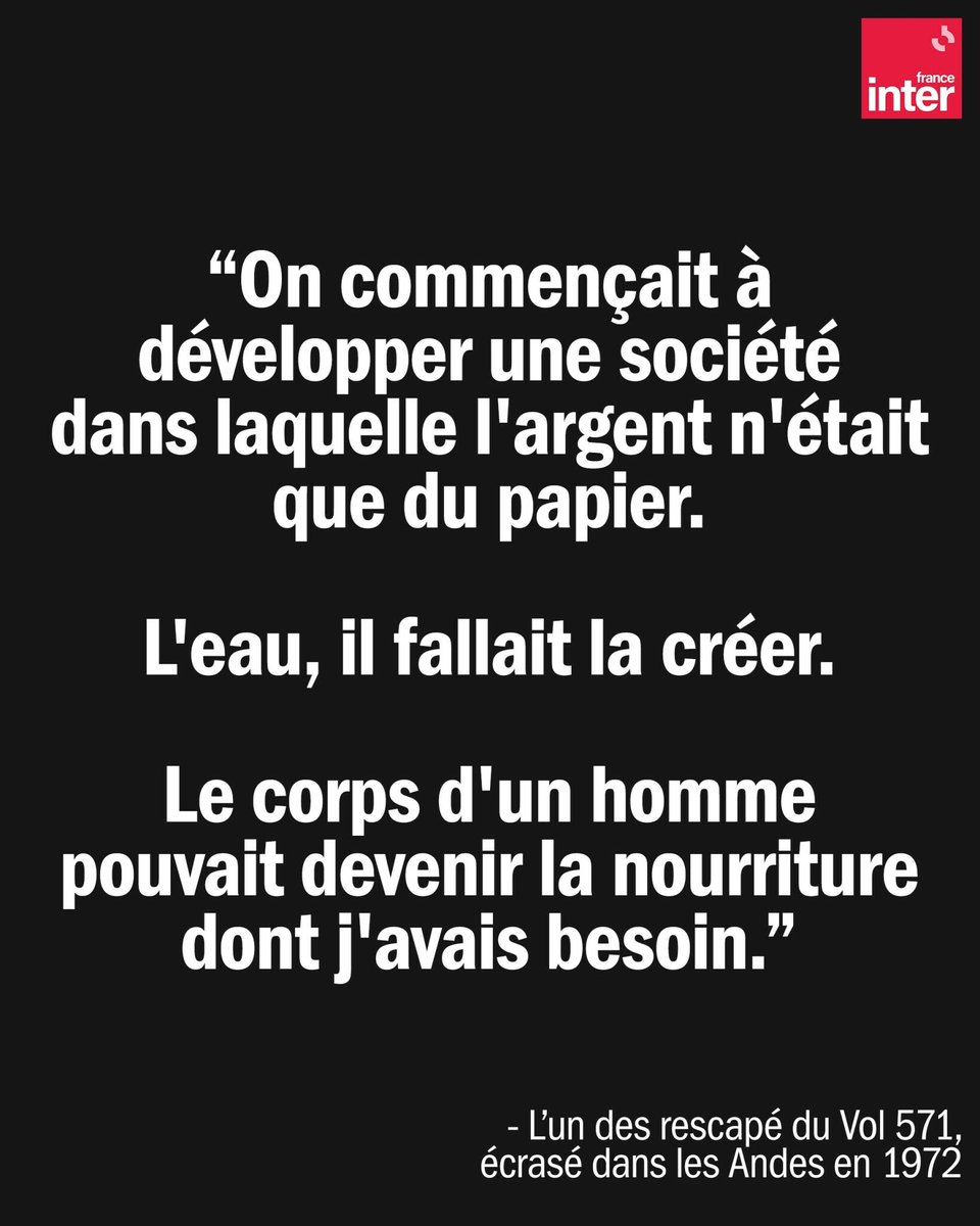 Avant de monter dans un avion, vous êtes-vous déjà demandé combien de jours vous pourriez survivre en vous nourrissant uniquement avec ce qu'il y a à bord de l'appareil ? ➡️ Eux, oui. Et ils ont survécu deux mois et demi : l.franceinter.fr/GsE #InExtremis par @Daniel_Fievet