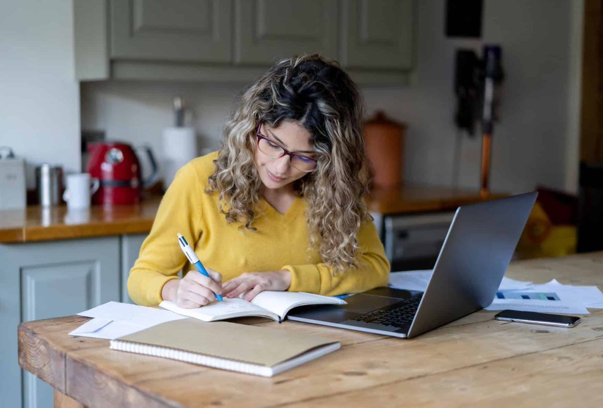 Can you claim tax relief if working from home?

Find out more here: buff.ly/44A23AJ

#tax #wfh #taxrelief #WorcestershireHour