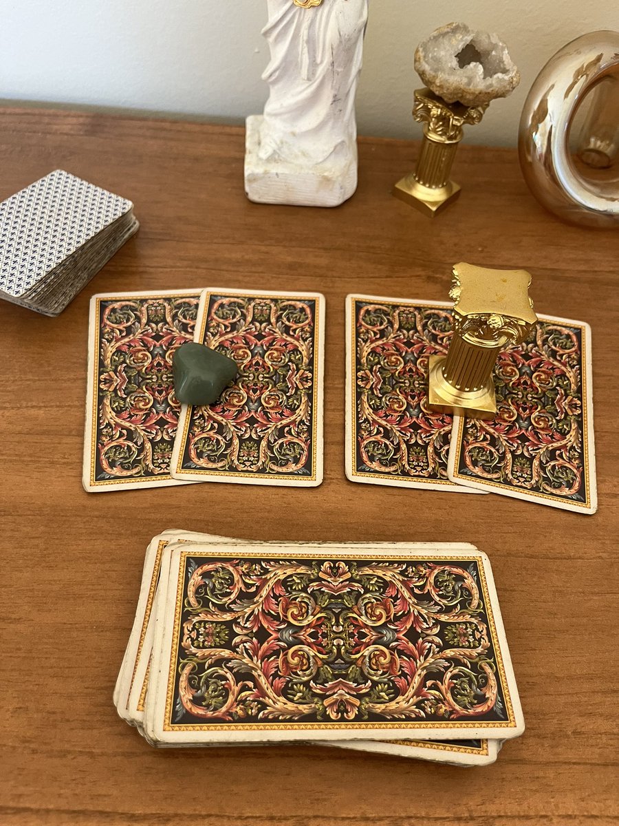 Lia la Temperanza ♓︎ Tarot tweet media
