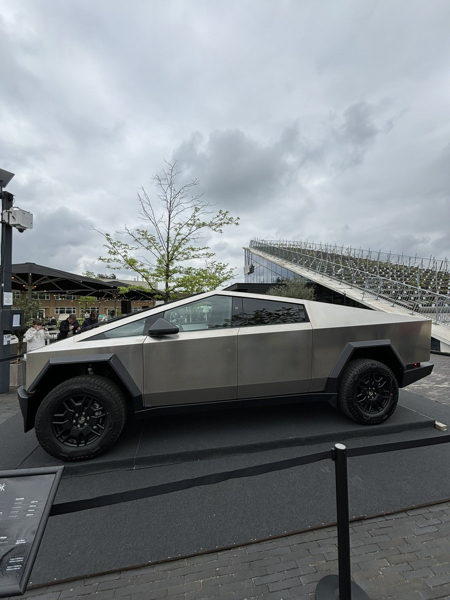 Vincent Van Den Broecke tweet media