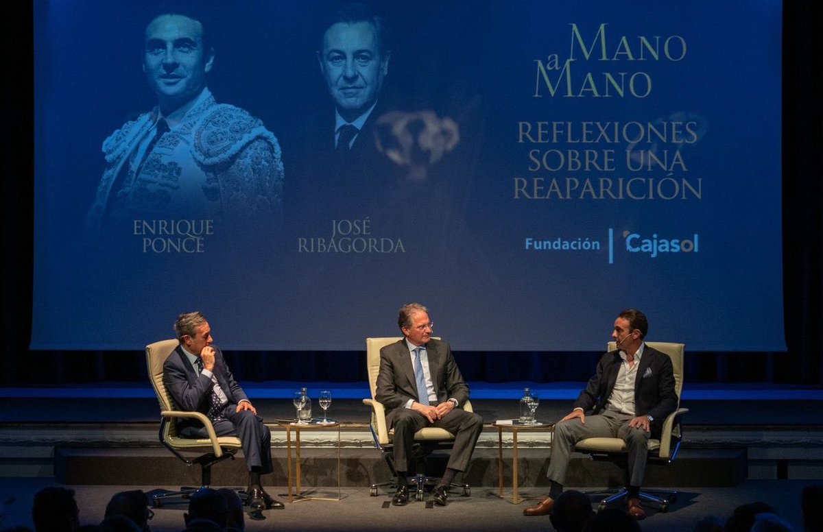 Toromedia tweet media