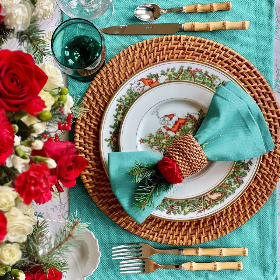 Elevate your table and impress your guests with the timeless beauty of green cloth napkins. Shop our collection now!

#greenclothnapkins #earthytablescape #sustainablehome #ecofriendlyliving #reusableliving #tablesettinggoals #kitchengoals #diningdecor #ecokitchen