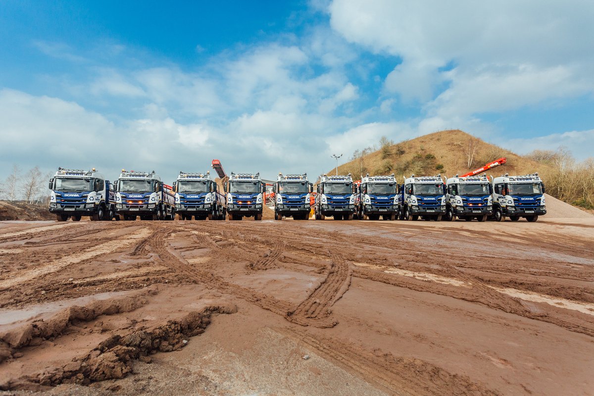 It's not often we see a delivery of this many vehicles in one go, but with the incredible teamwork and support from @keltruck, we're pleased to have delivered these ten 420 P XT 8x4 Supers to @Crown_Waste. Find out more here: keltruck.com/about-keltruck… #Scania420P #ScaniaXT