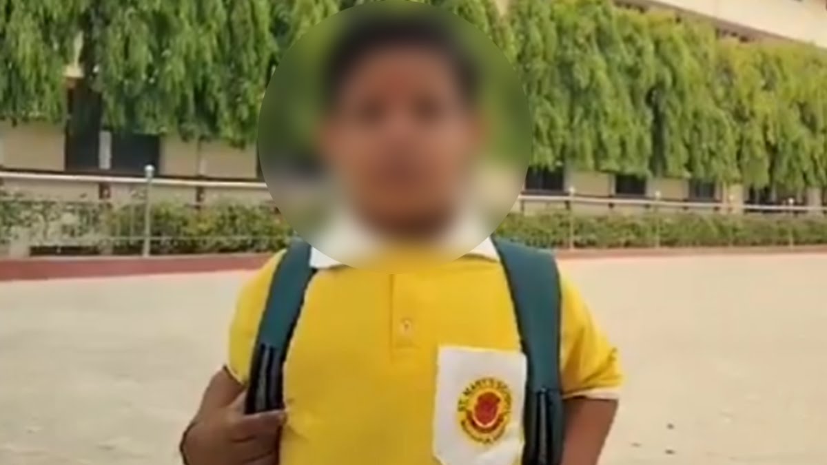 St Mary's School Principal, Teacher Booked For Hurting Religious Sentiments In UP's Ballia District A private school operated by Christian missionaries in Ballia district is facing legal action after a teacher allegedly cut a student's 'shikha' with scissors on May 2. The…