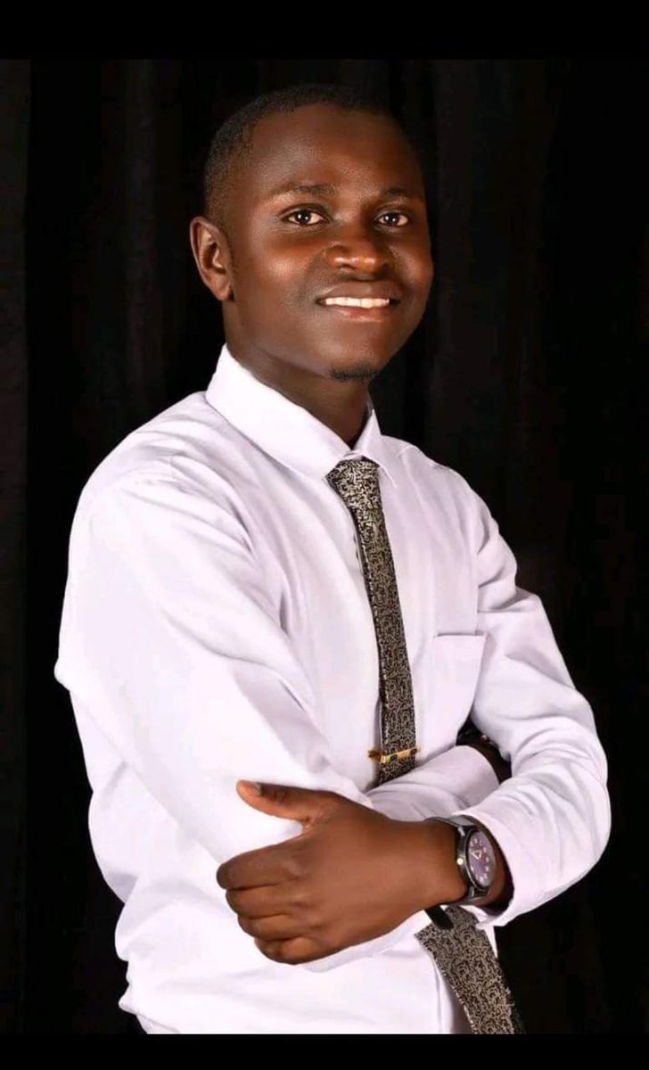 JOHN LINUS tweet media