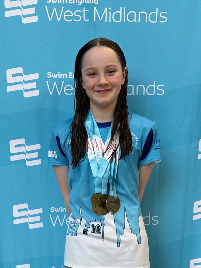 Wow what fantastic results for @KHSWarwick Year 7 student Abigail who took 6 Regional titles at the West Midlands Regional Swimming Championship. We are absolutely delighted for her 🙌🙌🙌🥇🥇🥇🥇🥇🥇🏊‍♂️🏊‍♂️🏊‍♂️